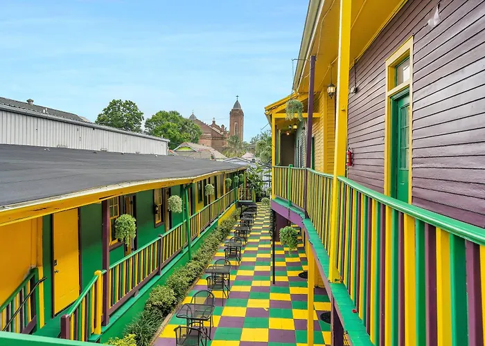 Historic Mardi Gras Inn